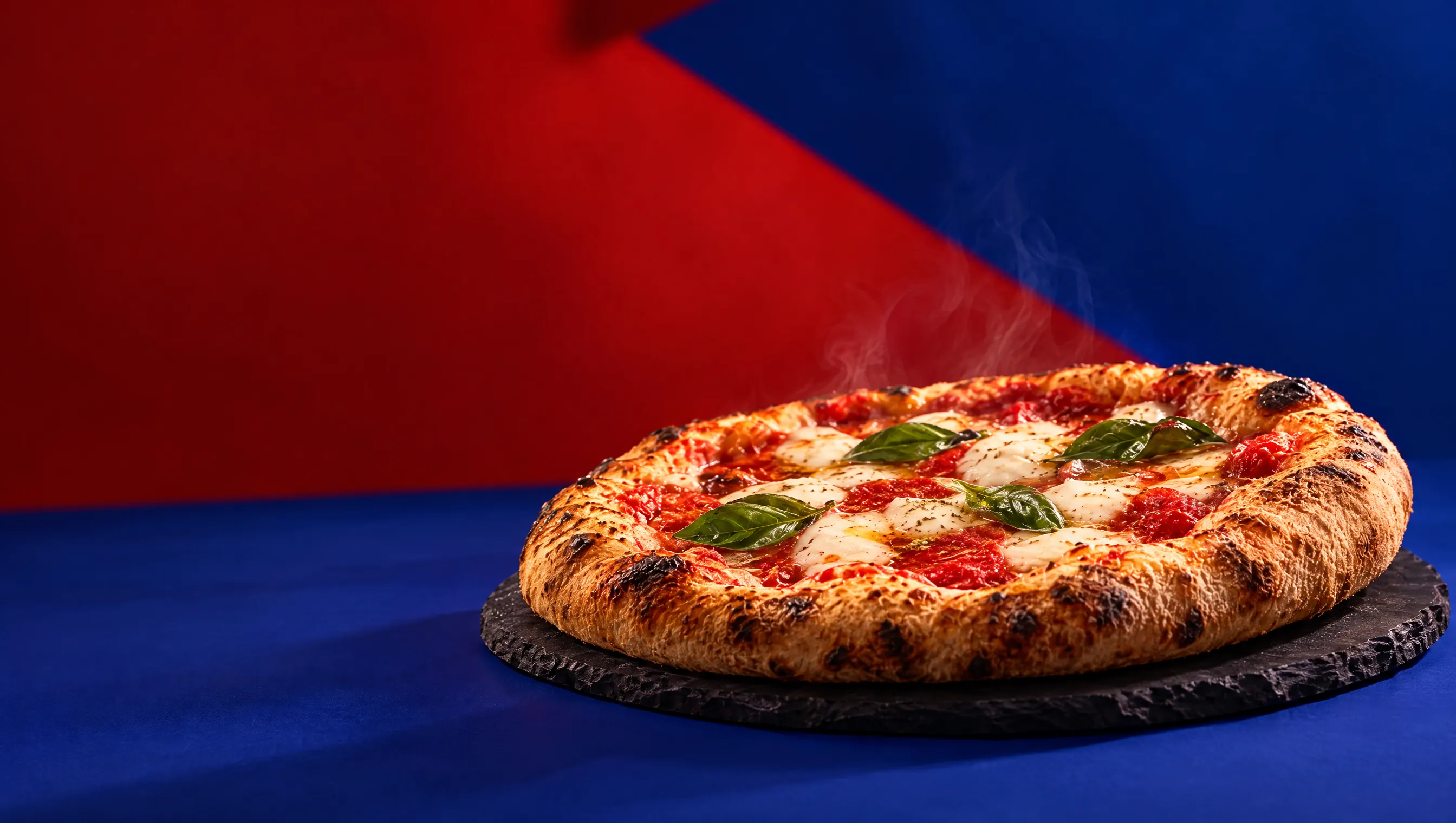 Pizza zilei — 30 cm la 30 lei